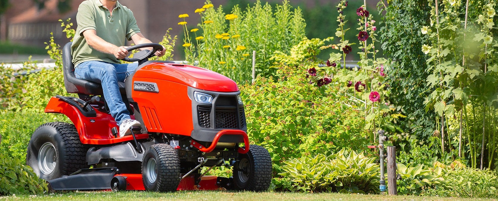 Lawn tractors 